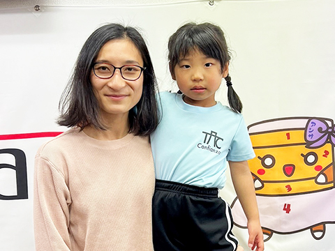 嶋村　真紀さん・お母様